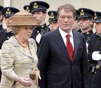 В нидерландах виктор ющенко пообщается с королевой и студентами
