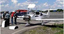 Французский самолет совершил аварийную посадку на&#133; Автотрассе киев-одесса