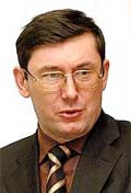 Юрий луценко: «надеюсь, что самая дорогая недвижимость европы, андрей шевченко, таки начнет двигаться»