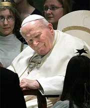 84-летний папа римский иоанн павел ii заявил, что не намерен откладывать встречу с богом