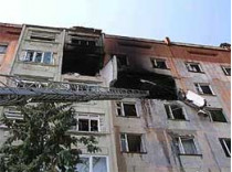 Лишь по счастливой случайности пострадавшими жителями алуштинской семиэтажки, частично разрушенной мощным взрывом, оказались только&#133; Пудель и попугай