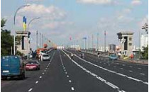 Киевский мост патона разрежут пополам