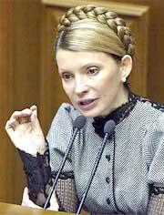 Глава кабмина юлия тимошенко: «я не успеваю следить за интригами»