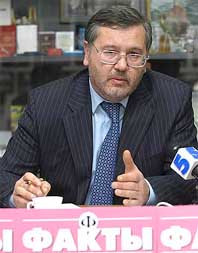 Министр обороны украины анатолий гриценко: «что это&nbsp;— незнание законов или проверка на прочность? Хочется думать, что случайность&#133; »