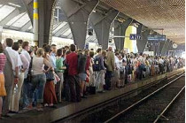 Из-за аварийного отключения электроэнергии в швейцарии остановились все поезда