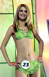 «мисс украина-2005» юлия пинчук увезла в китай соломенную мельницу и&#133; Гальку из крыма