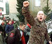 После антифашистского концерта бритоголовые устроили массовое побоище возле киевского арт-клуба