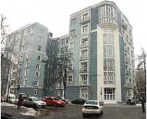 За самую дорогую из выставленных на продажу киевских квартир на улице институтской хозяева хотят получить&#133; 11,5 миллиона долларов