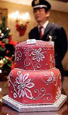 Украшенный 223 бриллиантами рождественский тортик можно купить в токио «всего» за 1,65 миллиона долларов