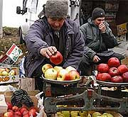 В украине существенно подорожали яйца, мясо, овощи и фрукты
