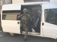 Полиция проводит массовые обыски в Закарпатье: стала известна причина