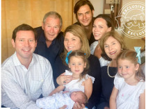 Семья Джорджа Буша с новорожденным