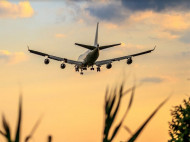 Не долетел до Турции: самолет из Львова совершил экстренную посадку в Одессе
