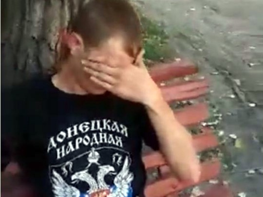 Пьяного парня в футболке с надписью «ДНР» оштрафовали всего на 85 гривен (видео)