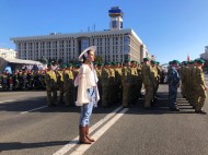 Летала в Крым и фоткалась на фоне Кремля: в сети нашли компромат на Алину Паш, зачитавшую рэп на Крещатике