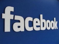 Facebook заблокировал страницу основателя международного волонтерского сообщества InformNapalm