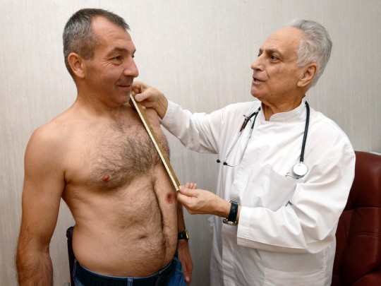 Профессором Мамед Багиров создал пищевод 42-летнему Артуру из сегмента кишки