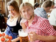 Бывшая супруга Тимощука решила отсудить у экс-футболиста элитные квартиры в России (фото) 
