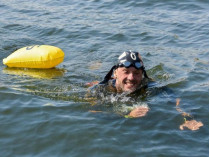 Михаил Романишин проплыл по Днепру 990 километров