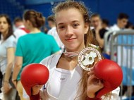 «Со своим парнем иногда устраиваю спарринги»: 16&#8209;летняя украинка стала чемпионкой мира по каратэ