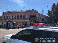 «Гром» в Одессе: неизвестный взял в заложники женщину (фото)