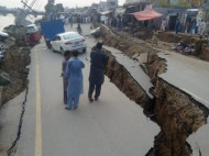 Мощное землетрясение в Пакистане: сотни погибших и раненых (фото, видео)