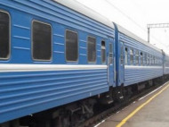 Украинку оштрафовали за маты в вагоне поезда