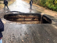 провал на дороге в Болградском районе 