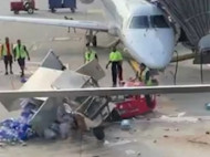 Восстание машин: в аэропорту Чикаго вышел из-под контроля грузовик с едой (видео)