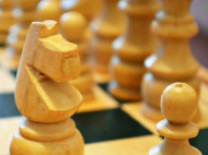 Смертельная игра: во Львове любитель шахмат убил соперника молотком (видео)