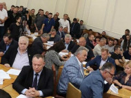 «Сдача национальных интересов»: депутаты двух облсоветов возмутились «формулой Штайнмайера»