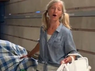 Бездомная россиянка спела в метро Лос-Анджелеса, прославилась и разбогатела (видео) 