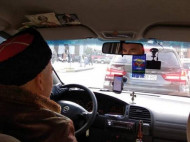 Ездил в кубанке и с флагом России в авто: в Днепре поймали таксиста-сепаратиста (фото)