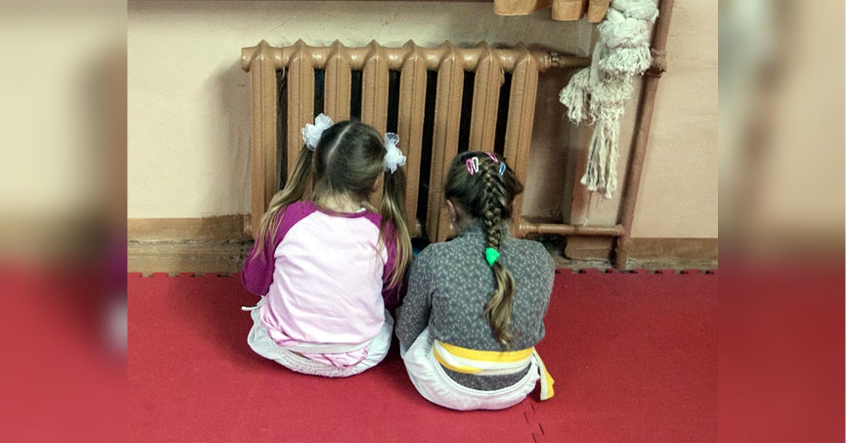 Когда включат отопление в домах Дарницкого района Киева, где с начала лета ремонтируют сети?