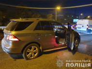  В Днепре расстреляли Mercedes: водитель убит, убийца задержан