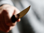 В Запорожье мать бросилась с ножом на троих своих детей и попыталась покончить с собой