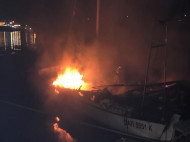 Под Одессой пламя охватило яхту депутата: фото с места происшествия
