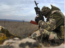 военный на Донбассе