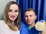 Известная украинская легкоатлетка вышла замуж за чемпиона по кикбоксингу (фото)