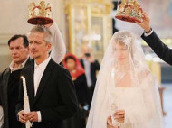 «Злятся злые»: Богомолов «оправдался» за венчание с Собчак