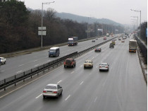 «Ужасное превышение»: в Киеве неизвестный лихач побил рекорд скорости&nbsp;— 222 км/час