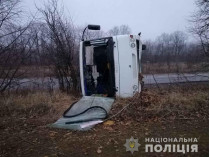 В Винницкой области перевернулся автобус с пассажирами (фото)
