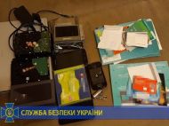 На Черкасчине задержали хакеров во главе с россиянином: «бомбили» электронные платежные системы на миллионы долларов (фото)