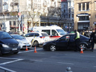 Погоня с ДТП в центре Киева: в сети появилось видео инцидента