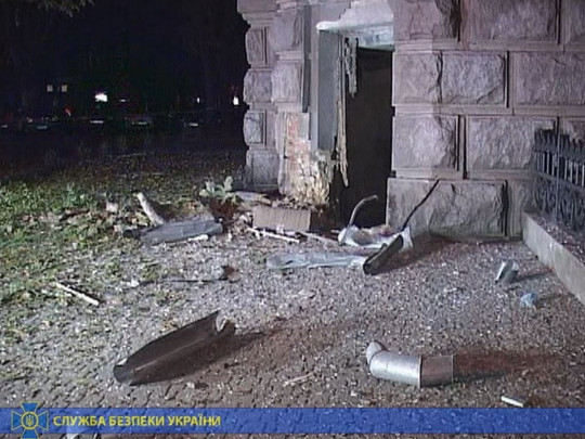 Взрыв в Одессе у здания СБУ