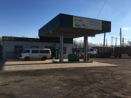 От крупнейших в Украине сетей АЗС потребовали снизить цены на бензин