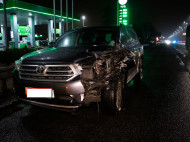 Человека разорвало на части: на трассе под Киевом произошла трагедия (фото, видео)