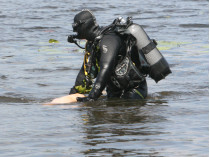 В киевском озере обнаружили тело мужчины: первые детали трагедии