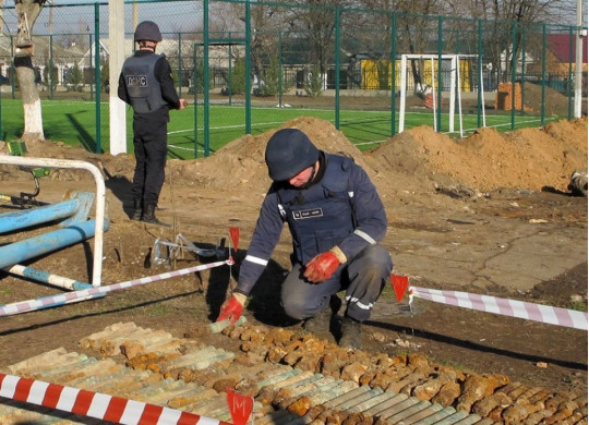В школе под Одессой обнаружили сотни боеприпасов