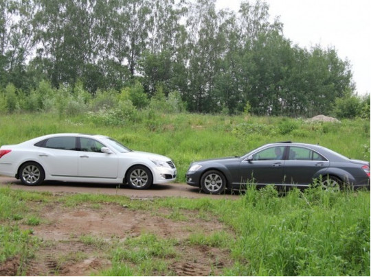 Lexus и Mercedes